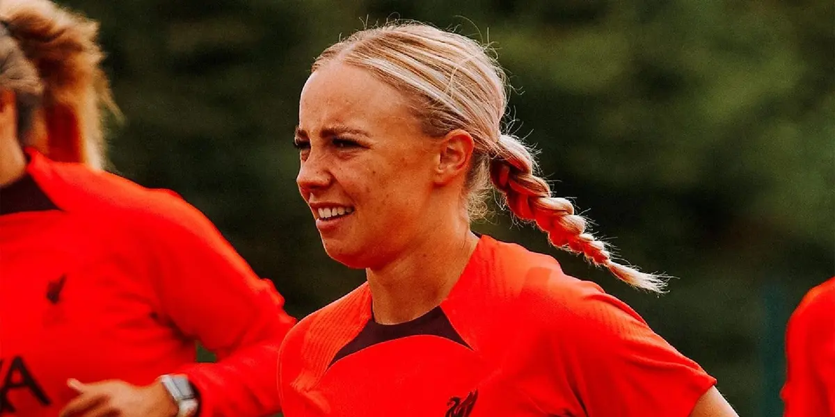 Liverpool FC Women confirm Ashley Hodson has completed a season-long loan move to Birmingham City Women. 