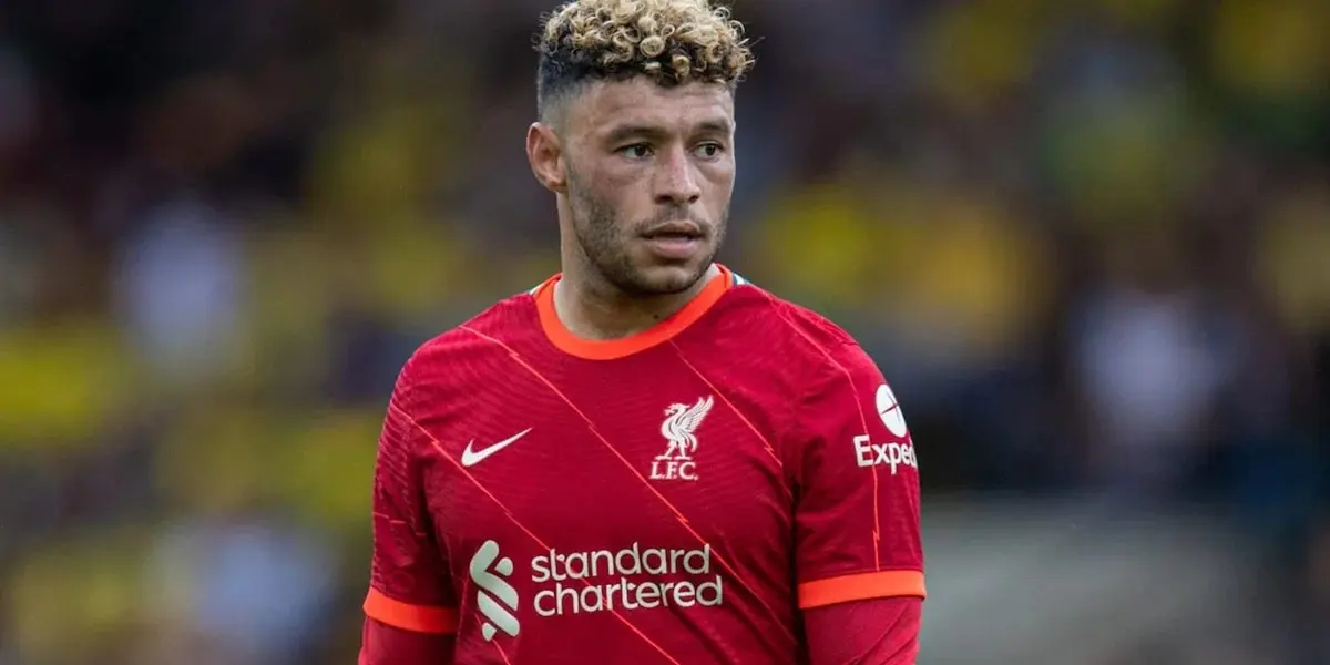 Liverpool will consider “cashing in” on Alex Oxlade-Chamberlain this summer, according to journalist Pete O’Rourke.