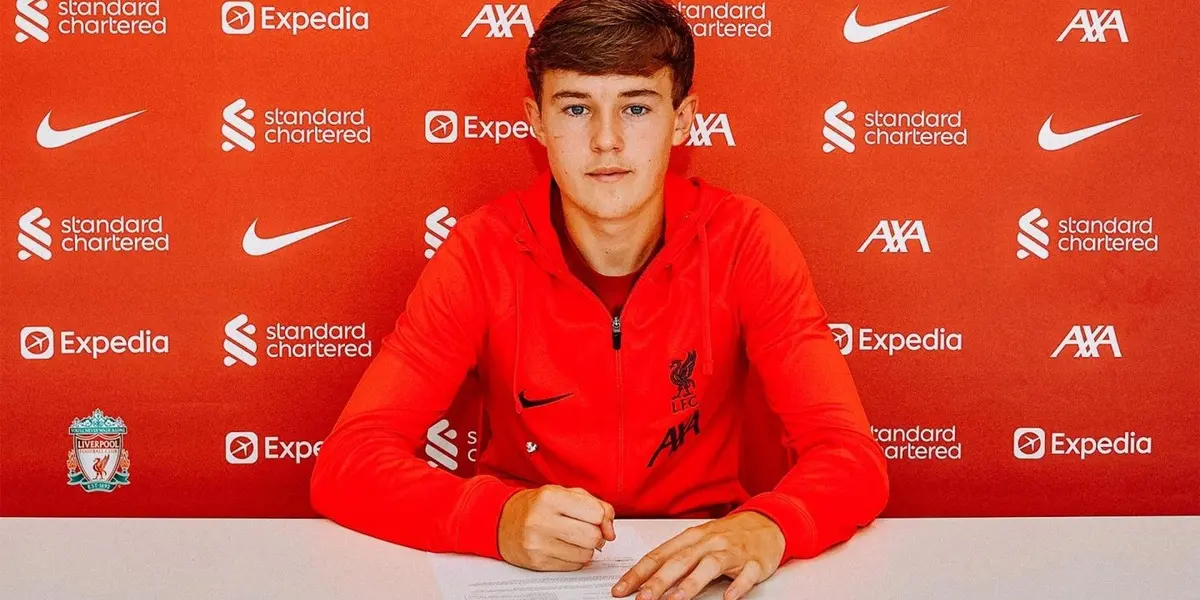 Tommy Pilling signs first professional contract at LFC