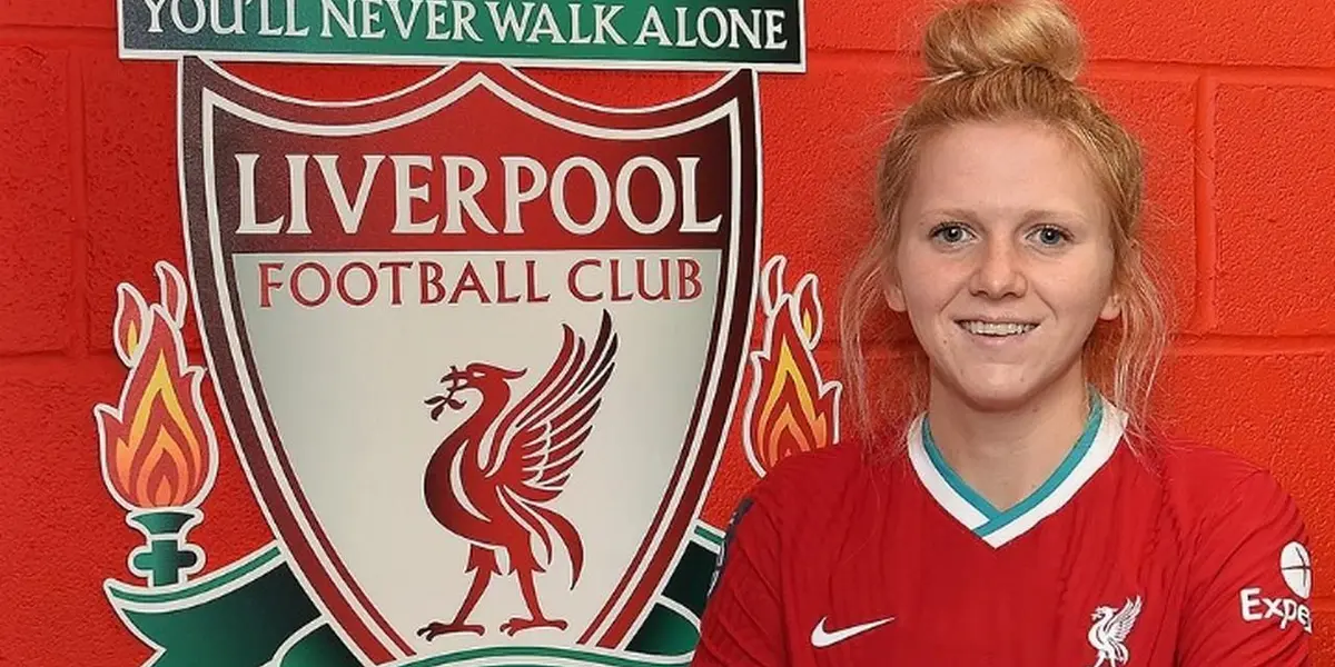 Holland has signed a new deal with Liverpool of the Women's Super League (WSL).
