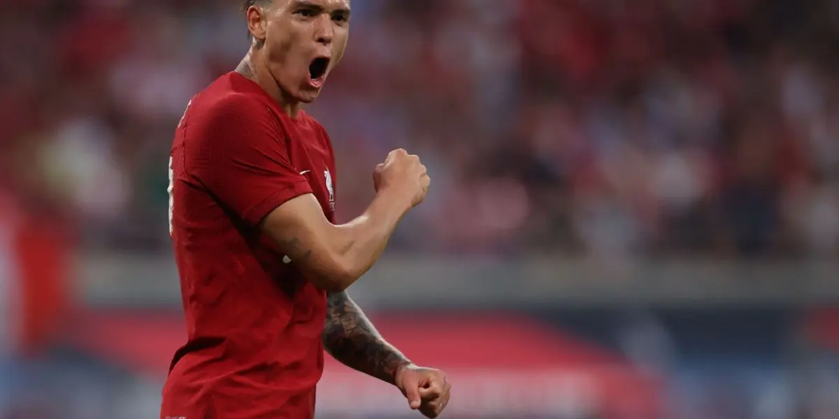 Criticism of the Uruguayan striker ceased when he left with his national team