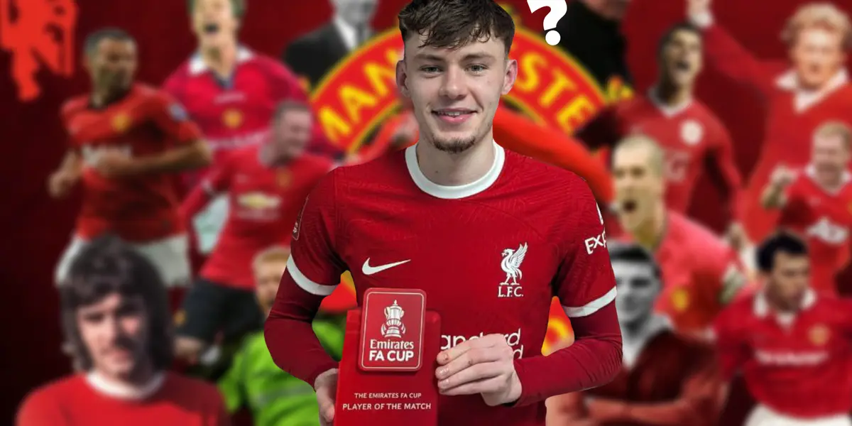 Conor Bradley with an award