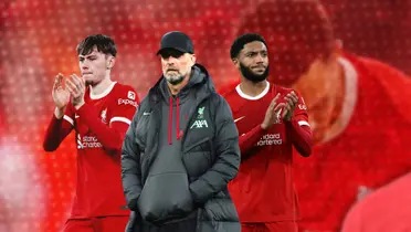 Klopp with Bradley and Joe Gomez