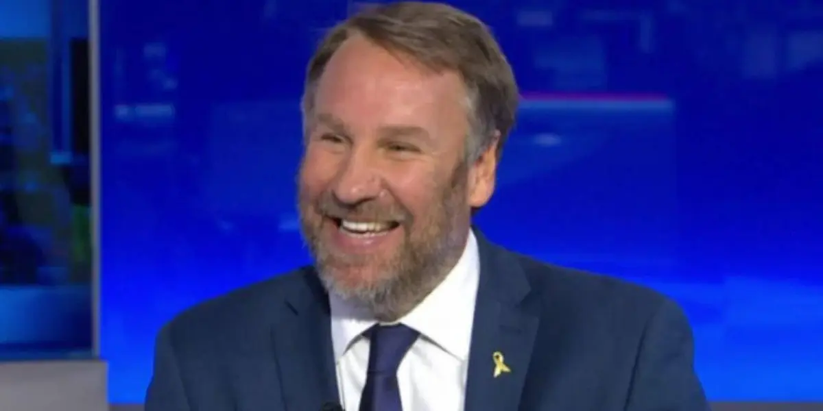 Paul Merson believes Jürgen Klopp has been given an advantage, but he disagrees.